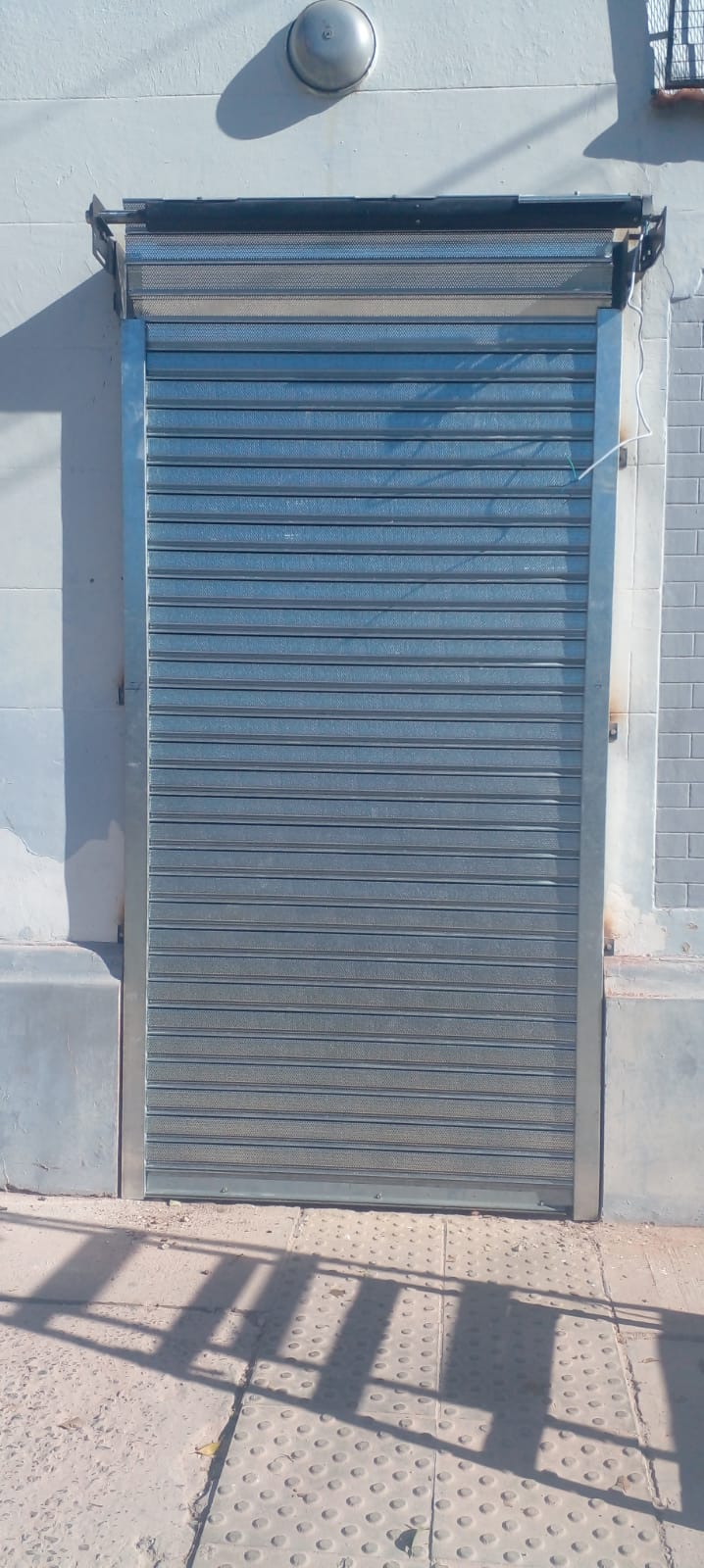 Cortinas metálicas